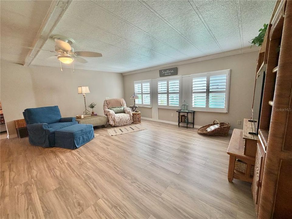 En Venta: $149,900 (2 camas, 2 baños, 1232 Pies cuadrados)