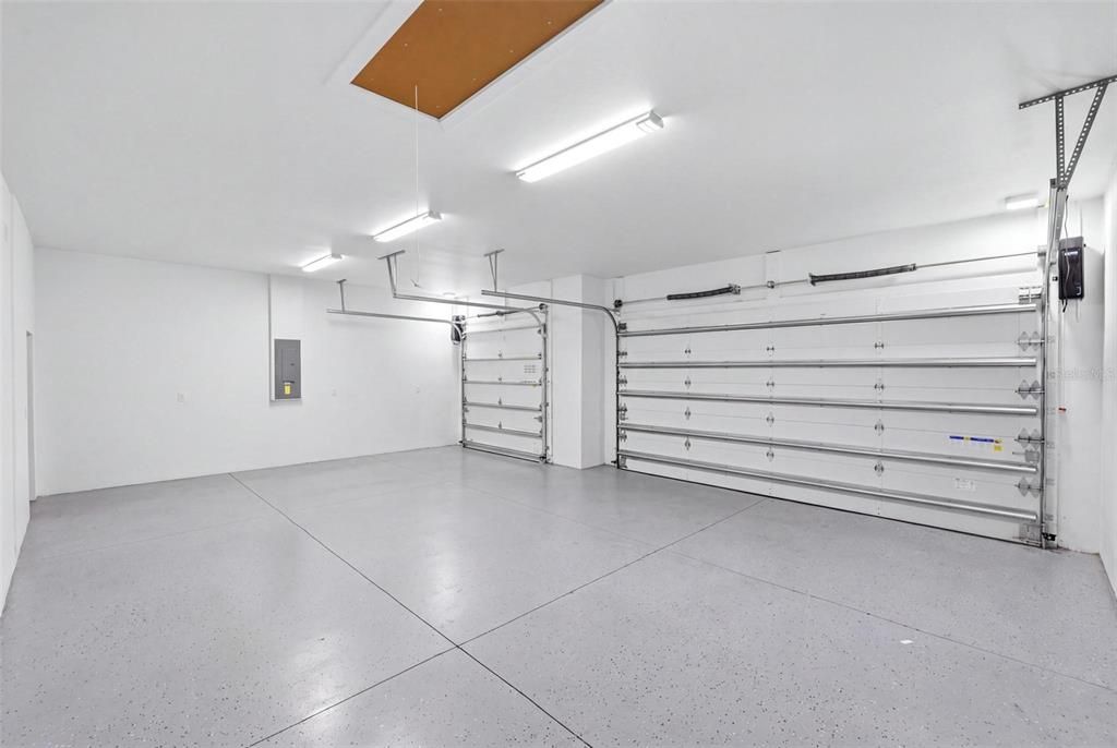 На продажу: $599,900 (3 спален, 2 ванн, 2250 Квадратных фут)