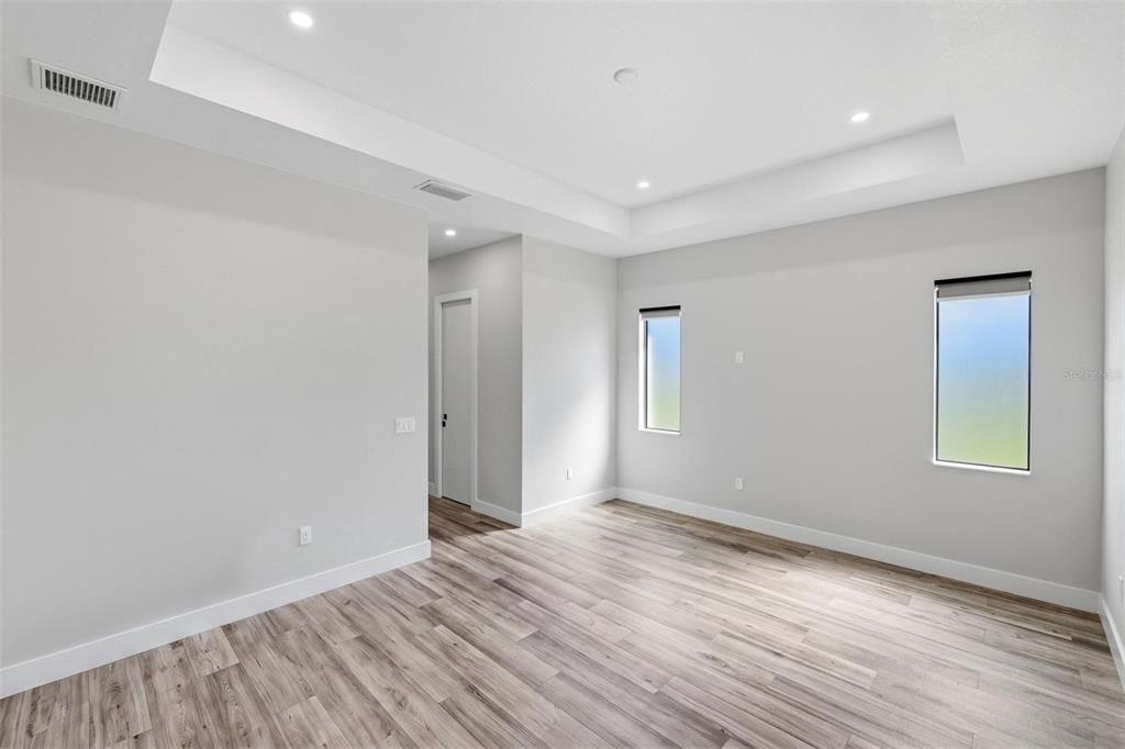 На продажу: $599,900 (3 спален, 2 ванн, 2250 Квадратных фут)