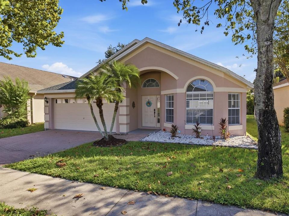 For Sale: $385,000 (3 beds, 2 baths, 1837 Square Feet)
