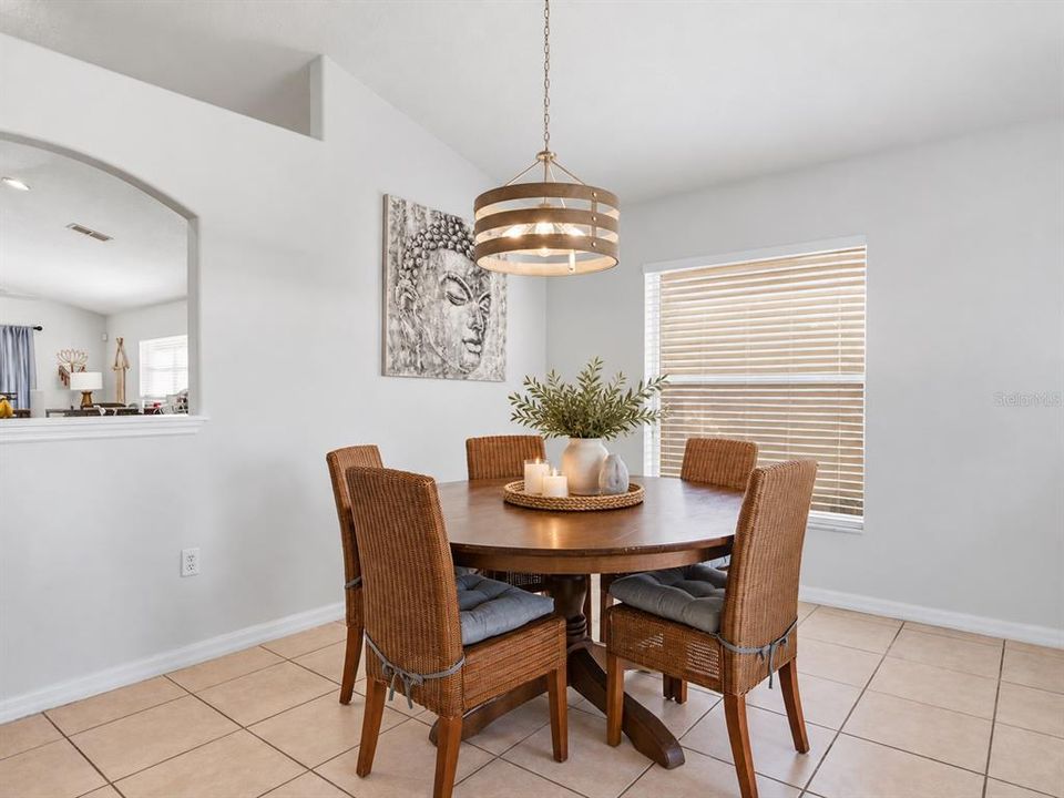 For Sale: $385,000 (3 beds, 2 baths, 1837 Square Feet)