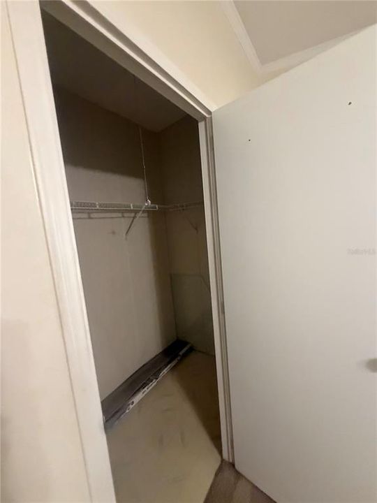 For Sale: $299,000 (3 beds, 2 baths, 1512 Square Feet)