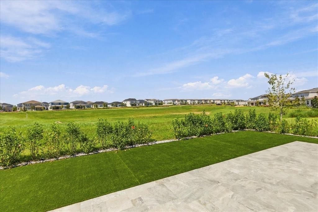 En Venta: $925,000 (5 camas, 3 baños, 3643 Pies cuadrados)