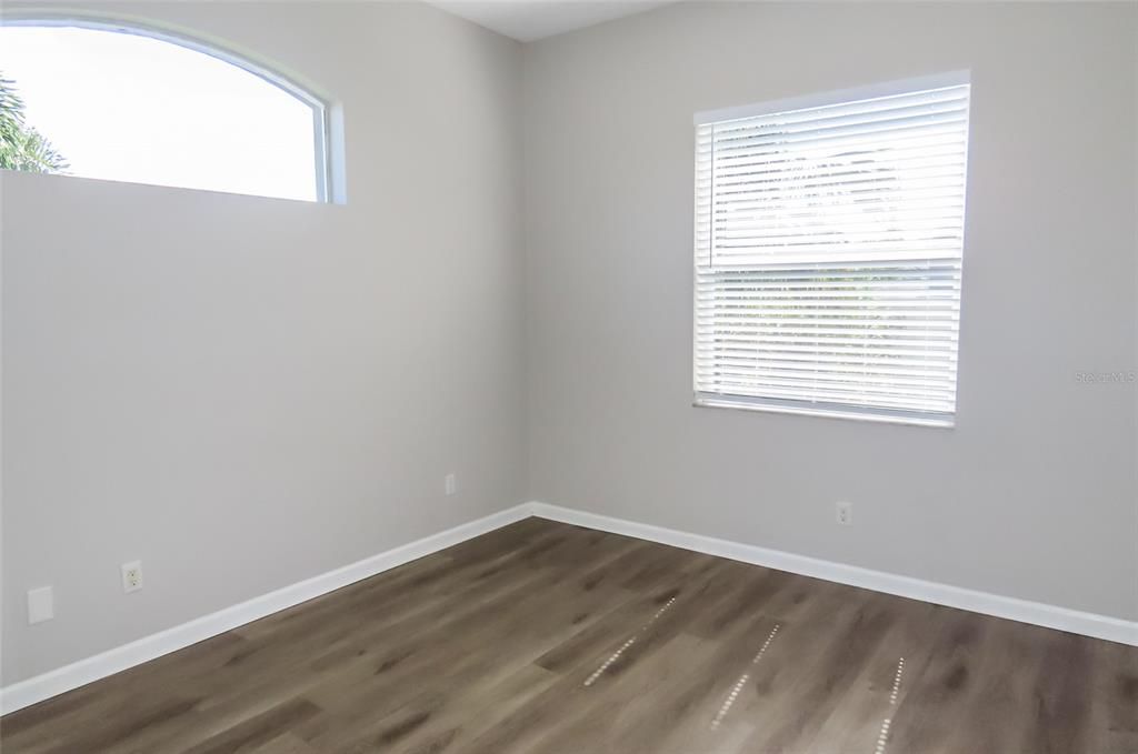For Sale: $451,000 (3 beds, 2 baths, 1920 Square Feet)