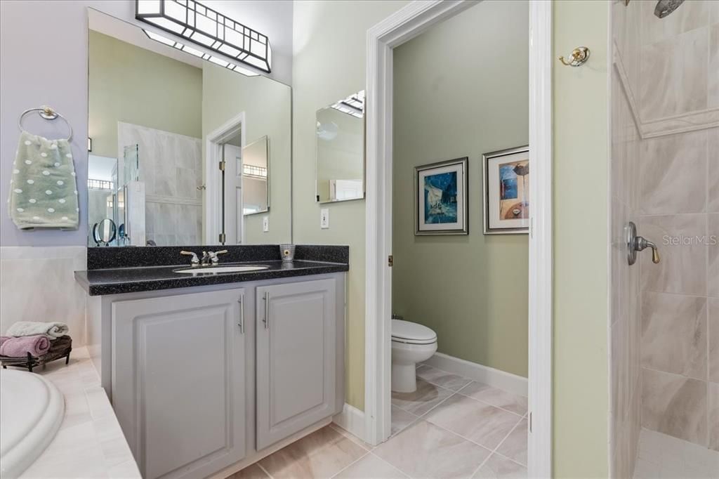 For Sale: $844,900 (3 beds, 2 baths, 2415 Square Feet)
