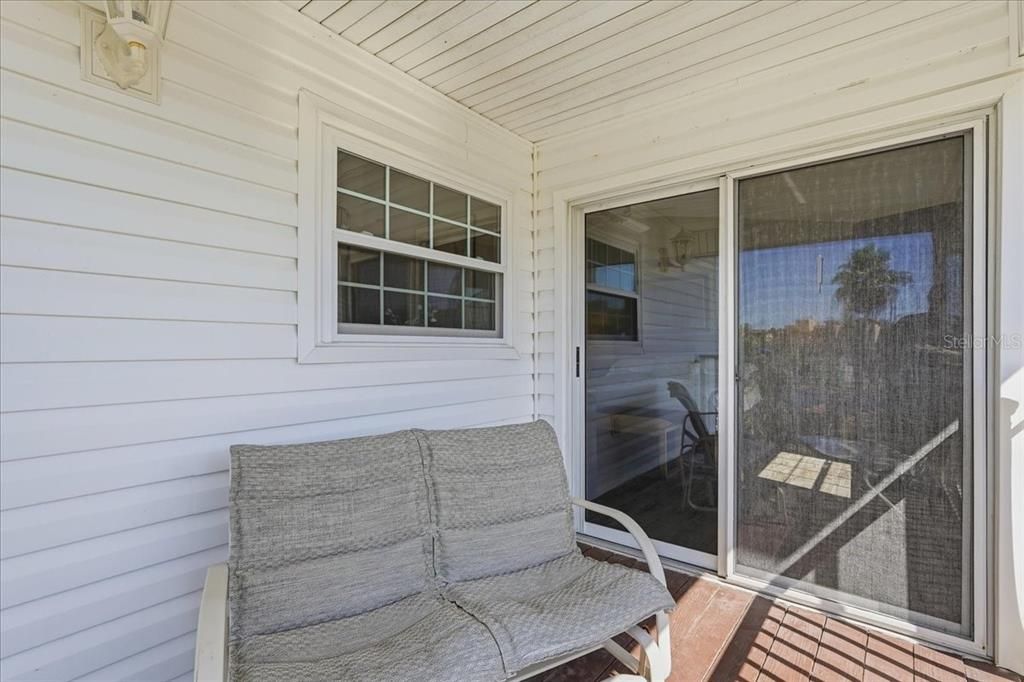 For Sale: $844,900 (3 beds, 2 baths, 2415 Square Feet)