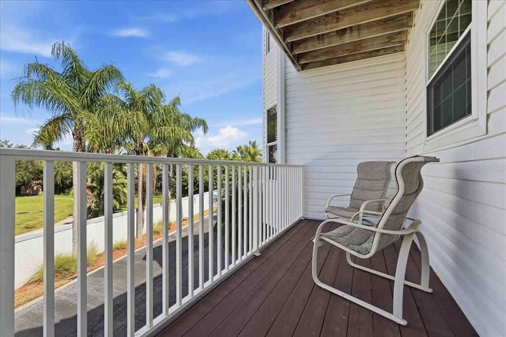 For Sale: $844,900 (3 beds, 2 baths, 2415 Square Feet)