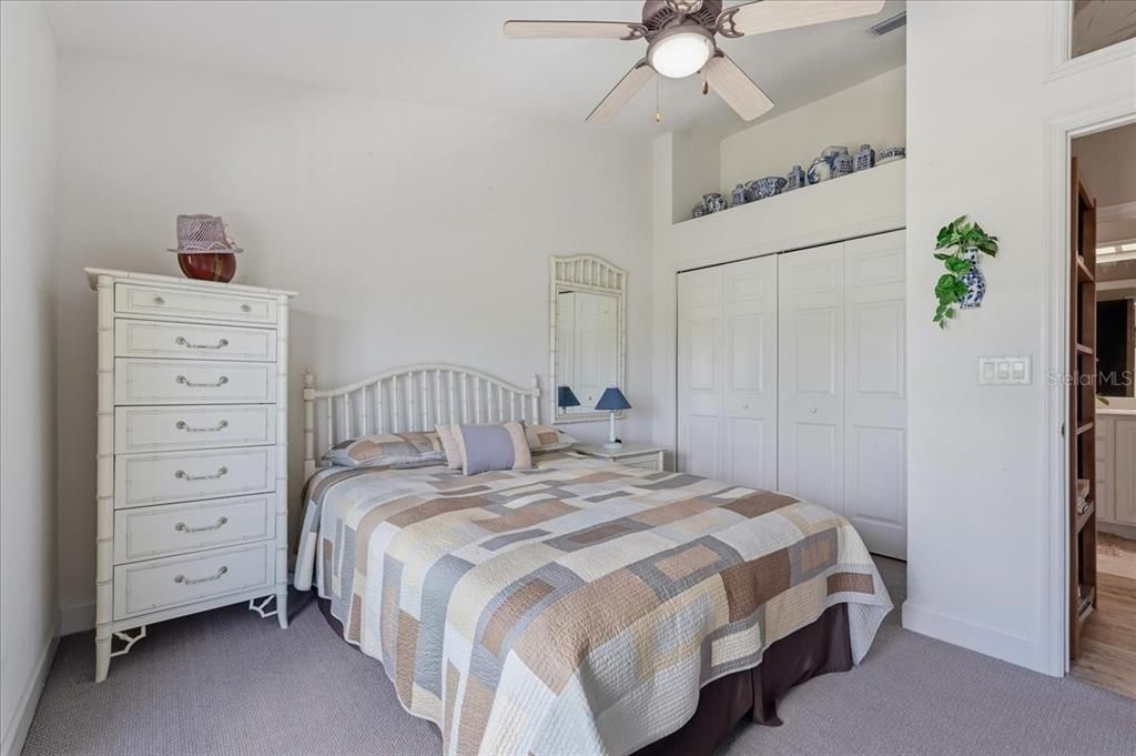 For Sale: $844,900 (3 beds, 2 baths, 2415 Square Feet)