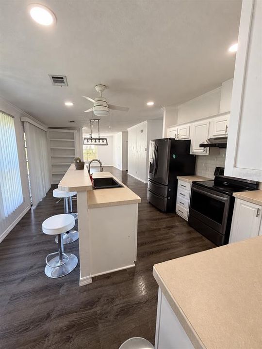 En Venta: $269,000 (3 camas, 2 baños, 1612 Pies cuadrados)