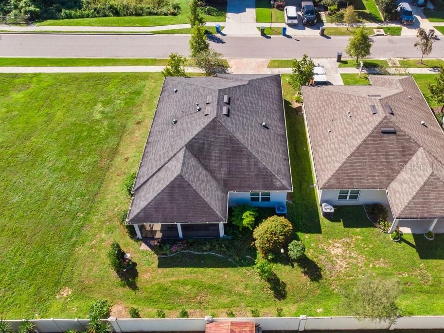 На продажу: $375,000 (4 спален, 2 ванн, 1696 Квадратных фут)