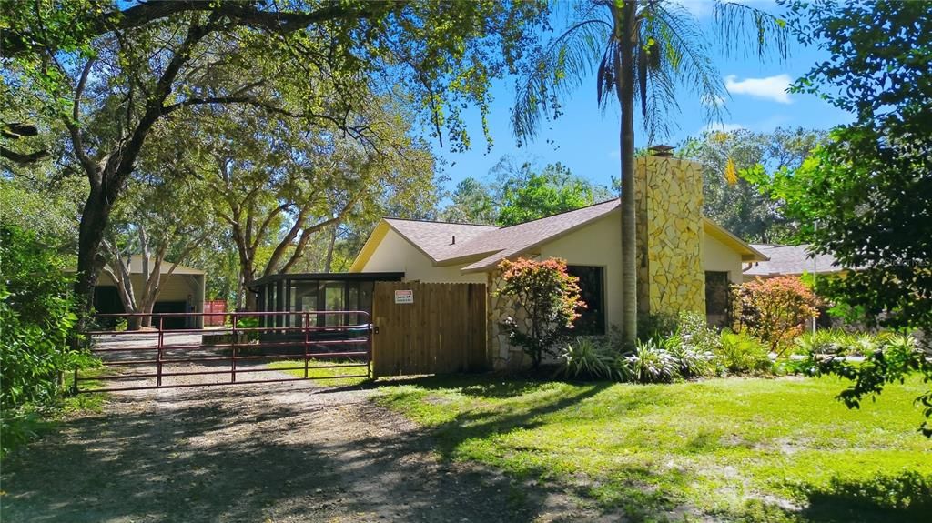 For Sale: $525,000 (3 beds, 2 baths, 2070 Square Feet)