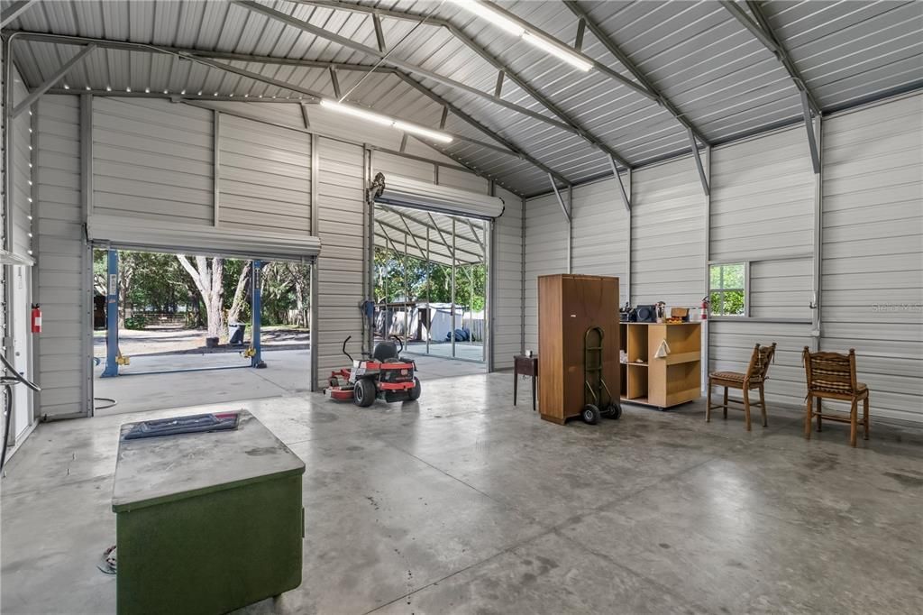 For Sale: $525,000 (3 beds, 2 baths, 2070 Square Feet)