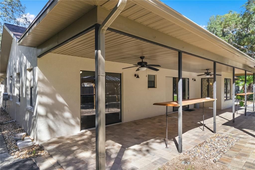 For Sale: $525,000 (3 beds, 2 baths, 2070 Square Feet)