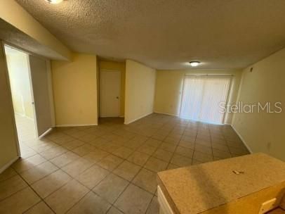 For Rent: $1,500 (3 beds, 2 baths, 1158 Square Feet)