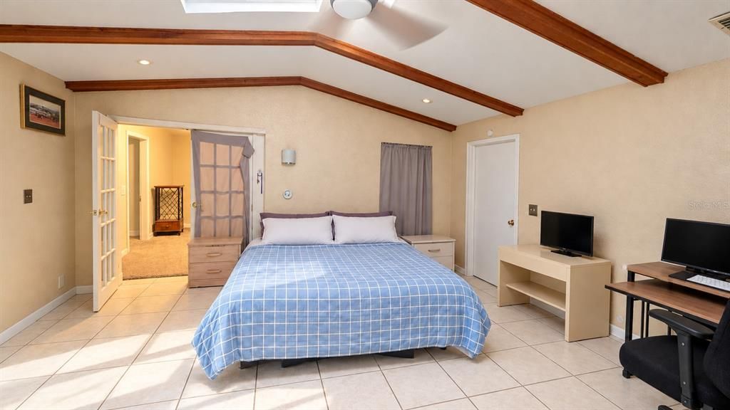 En Venta: $299,777 (3 camas, 2 baños, 1252 Pies cuadrados)