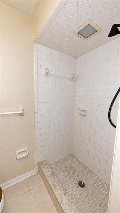 En Venta: $299,777 (3 camas, 2 baños, 1252 Pies cuadrados)