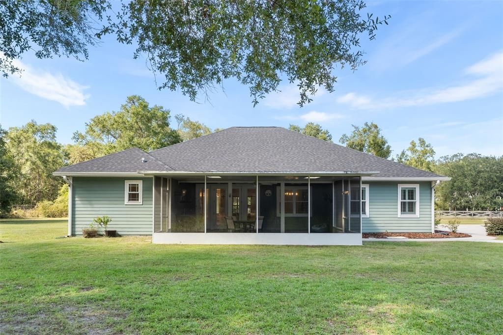 En Venta: $699,000 (4 camas, 3 baños, 2165 Pies cuadrados)