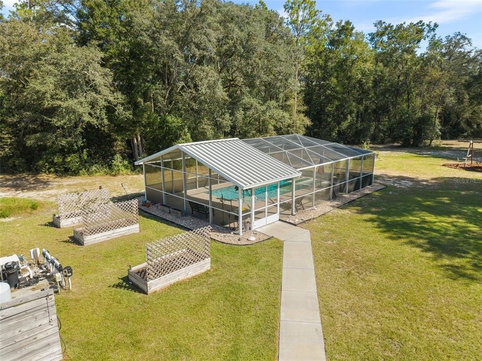En Venta: $699,000 (4 camas, 3 baños, 2165 Pies cuadrados)
