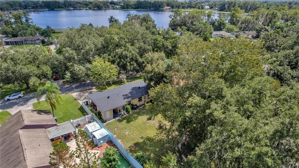На продажу: $299,990 (3 спален, 1 ванн, 1066 Квадратных фут)