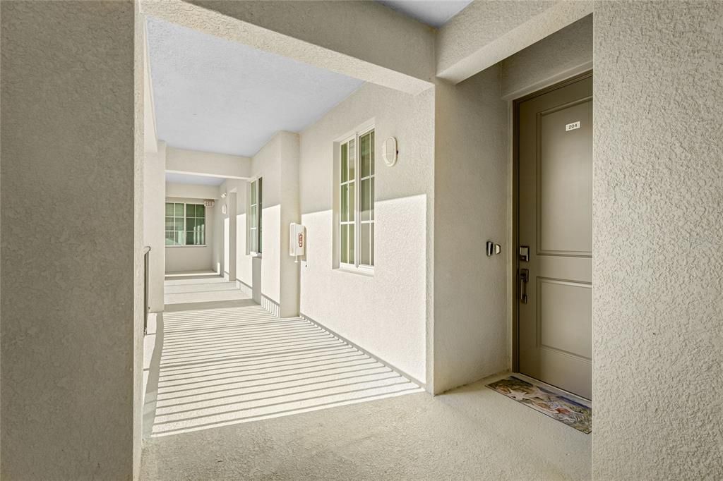 En Venta: $305,000 (2 camas, 2 baños, 1124 Pies cuadrados)