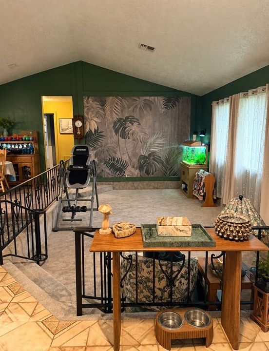 For Sale: $275,000 (2 beds, 2 baths, 1634 Square Feet)