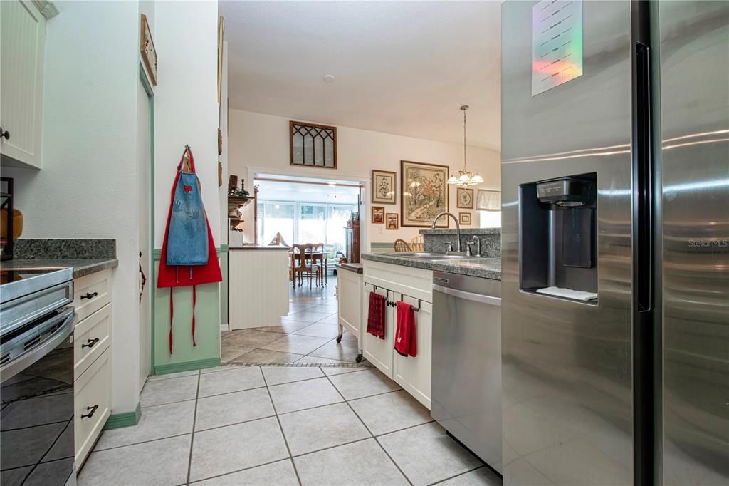 En Venta: $264,900 (2 camas, 2 baños, 1402 Pies cuadrados)