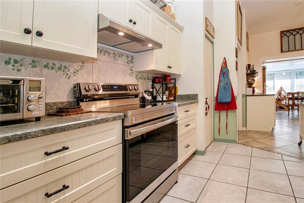 En Venta: $264,900 (2 camas, 2 baños, 1402 Pies cuadrados)