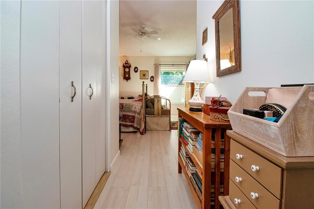 En Venta: $264,900 (2 camas, 2 baños, 1402 Pies cuadrados)