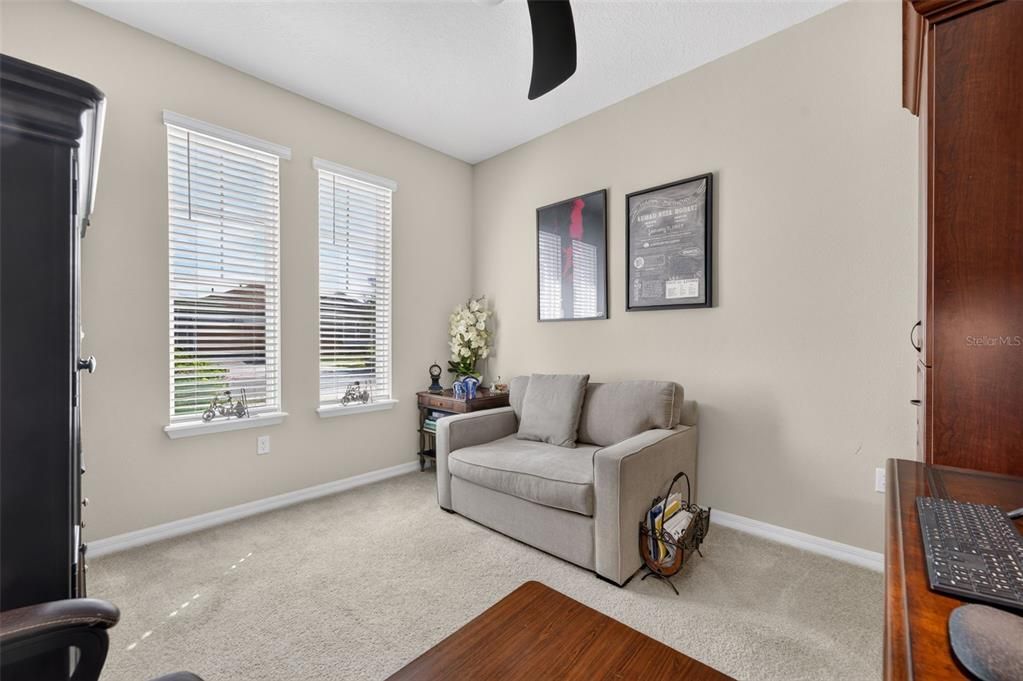 For Sale: $485,000 (3 beds, 3 baths, 2379 Square Feet)
