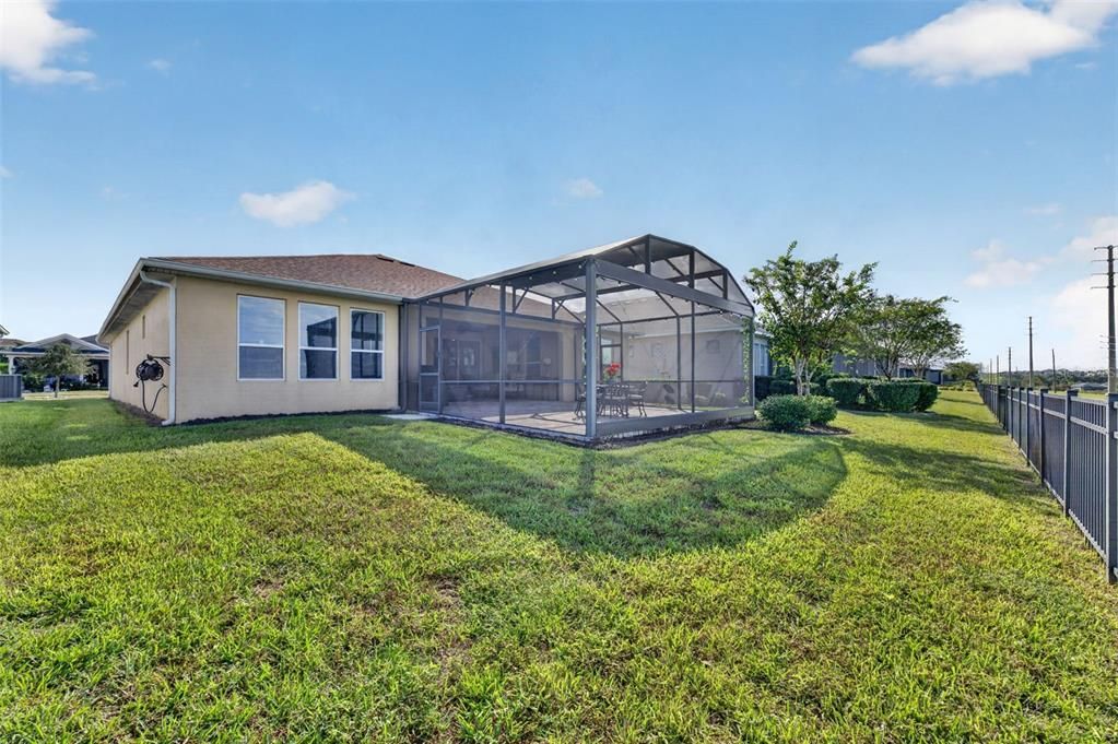 For Sale: $485,000 (3 beds, 3 baths, 2379 Square Feet)