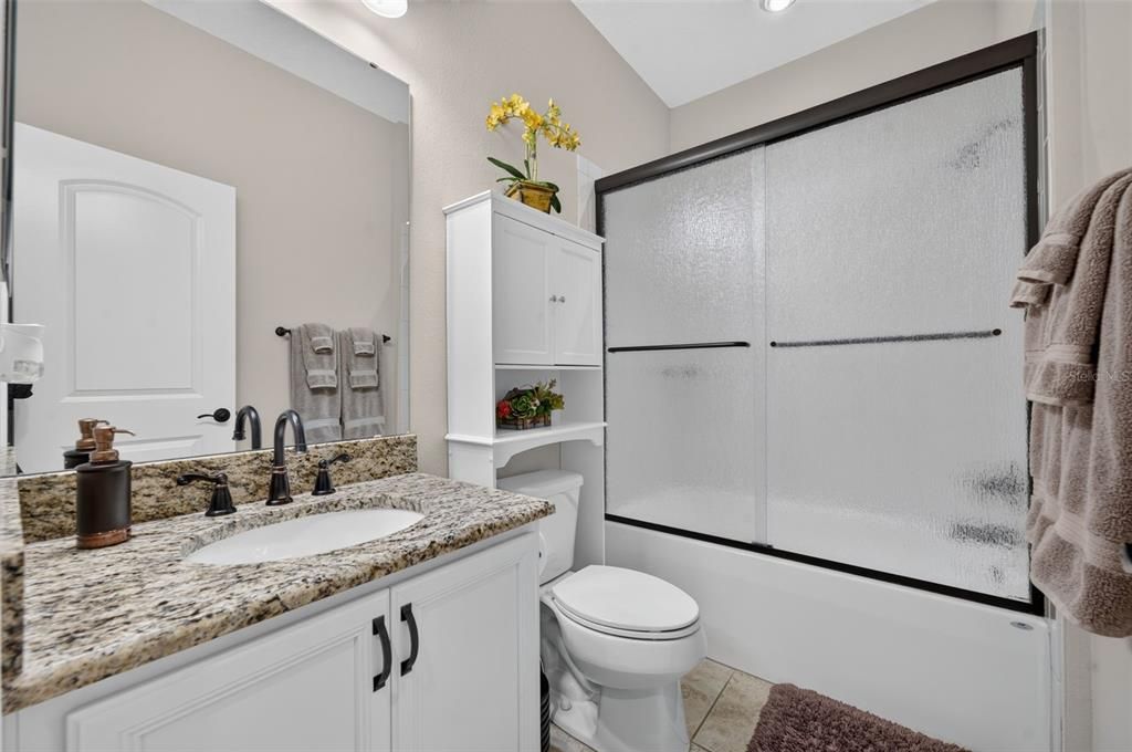 For Sale: $485,000 (3 beds, 3 baths, 2379 Square Feet)