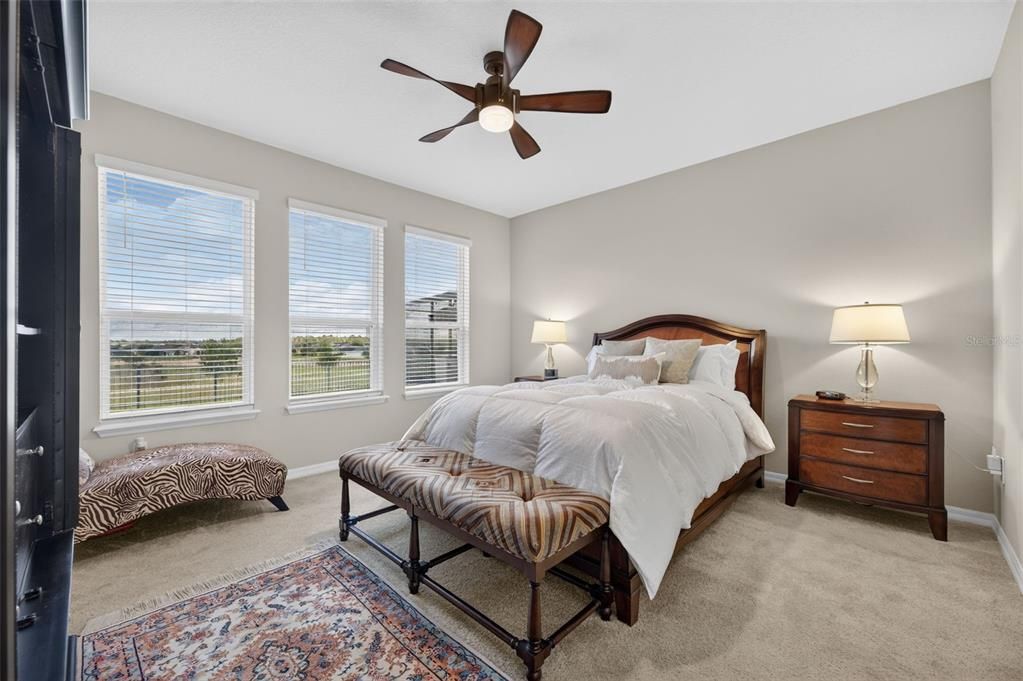 For Sale: $485,000 (3 beds, 3 baths, 2379 Square Feet)