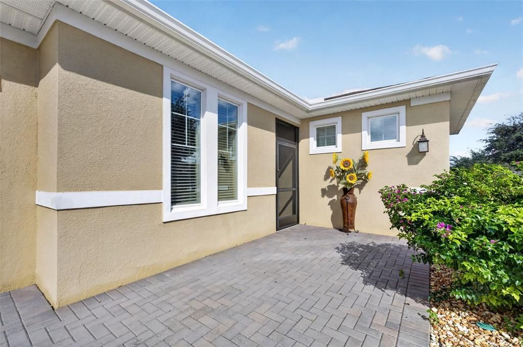 For Sale: $485,000 (3 beds, 3 baths, 2379 Square Feet)
