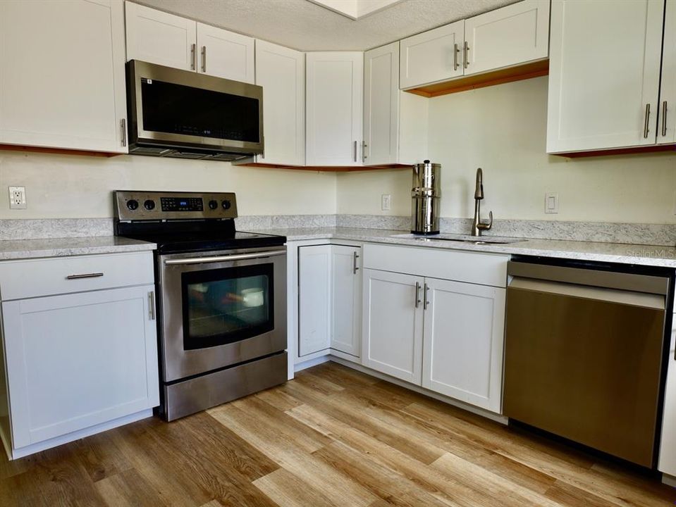 En Venta: $259,000 (3 camas, 2 baños, 1398 Pies cuadrados)