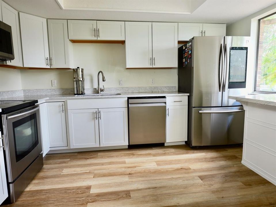 En Venta: $259,000 (3 camas, 2 baños, 1398 Pies cuadrados)