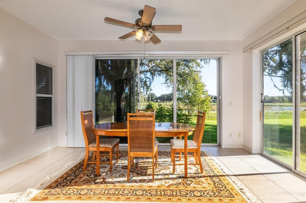 For Sale: $265,000 (3 beds, 2 baths, 1624 Square Feet)