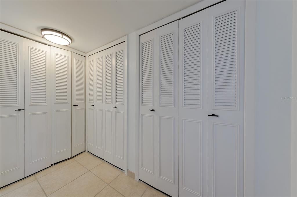 En Venta: $350,000 (1 camas, 2 baños, 1090 Pies cuadrados)