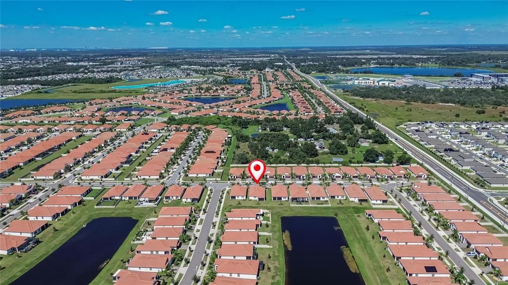 На продажу: $349,900 (2 спален, 2 ванн, 1783 Квадратных фут)