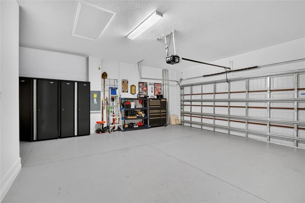 На продажу: $349,900 (2 спален, 2 ванн, 1783 Квадратных фут)