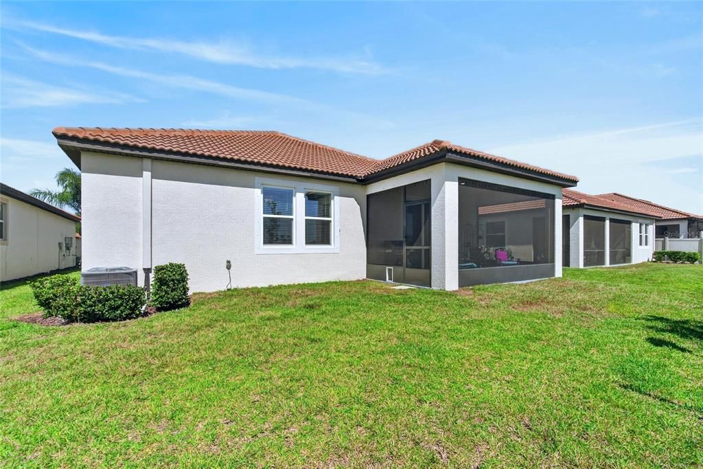 На продажу: $349,900 (2 спален, 2 ванн, 1783 Квадратных фут)