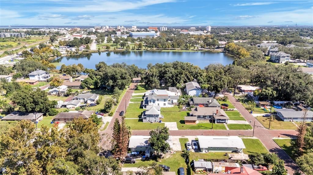 En Venta: $499,000 (5 camas, 3 baños, 2312 Pies cuadrados)