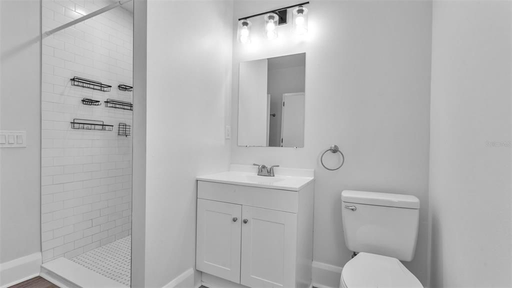 En Venta: $499,000 (5 camas, 3 baños, 2312 Pies cuadrados)