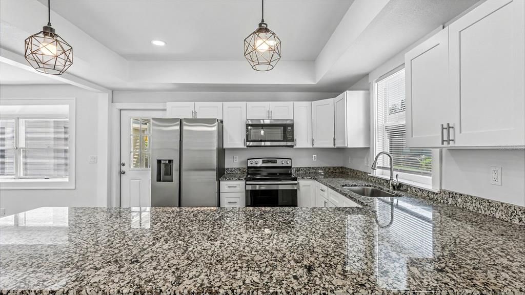 En Venta: $499,000 (5 camas, 3 baños, 2312 Pies cuadrados)