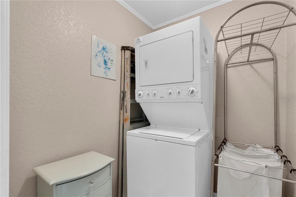 На продажу: $449,900 (2 спален, 2 ванн, 1472 Квадратных фут)
