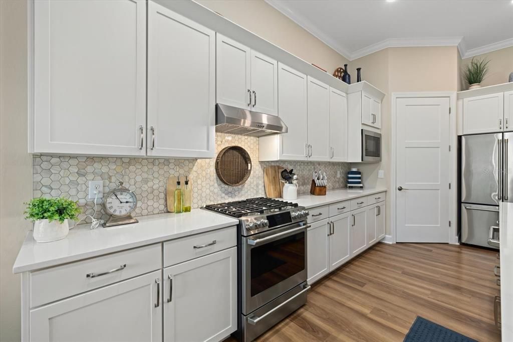 En Venta: $1,345,000 (3 camas, 3 baños, 2492 Pies cuadrados)