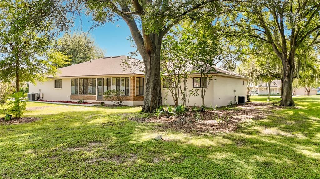 En Venta: $724,900 (3 camas, 2 baños, 2336 Pies cuadrados)