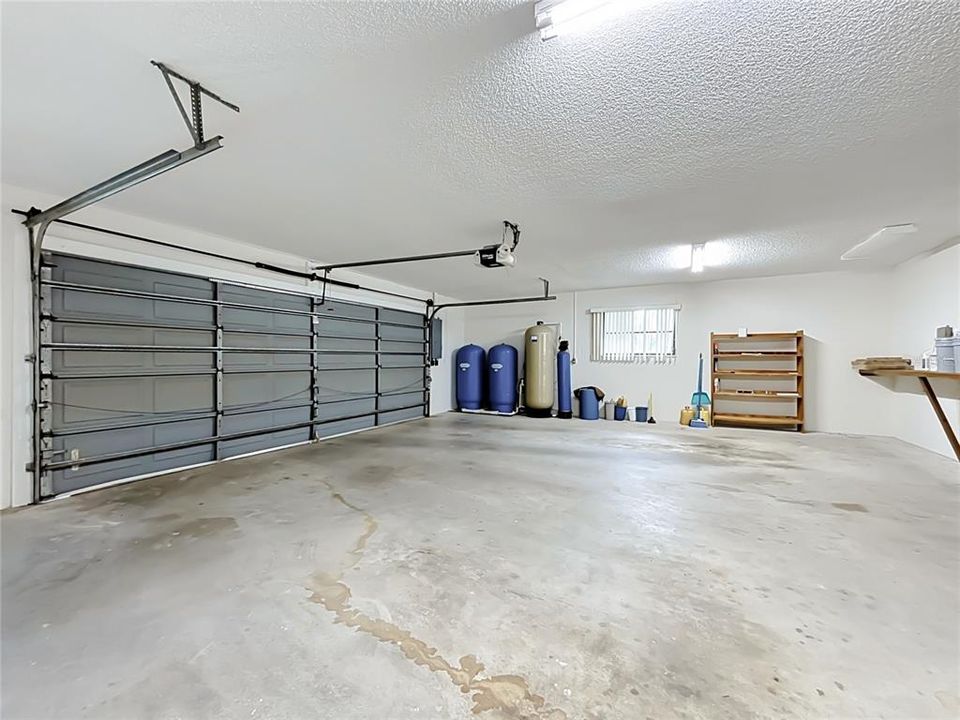 En Venta: $724,900 (3 camas, 2 baños, 2336 Pies cuadrados)