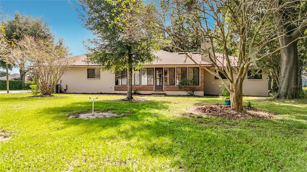 En Venta: $724,900 (3 camas, 2 baños, 2336 Pies cuadrados)