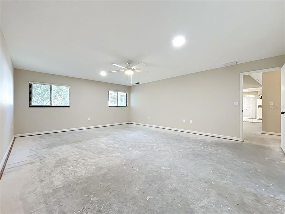 En Venta: $724,900 (3 camas, 2 baños, 2336 Pies cuadrados)