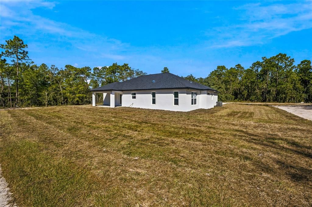 For Sale: $409,900 (3 beds, 2 baths, 1714 Square Feet)